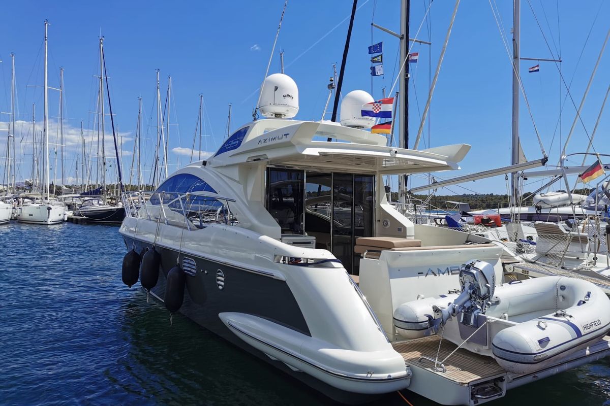 Exterior view of AMBRA, a Azimut 43 S motorboat at Primošten, Croatia