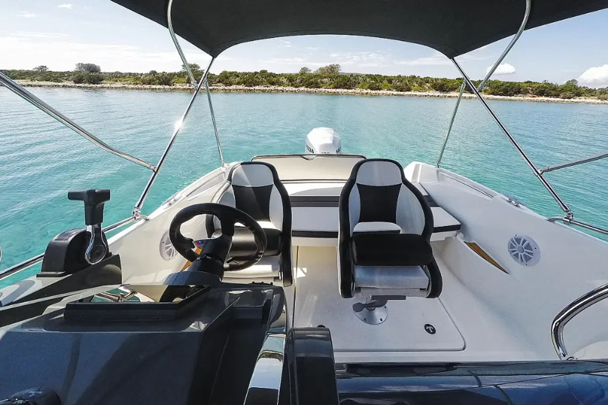 1238ML, a Galeon Galia 630 motorboat at Mali Lošinj, Croatia