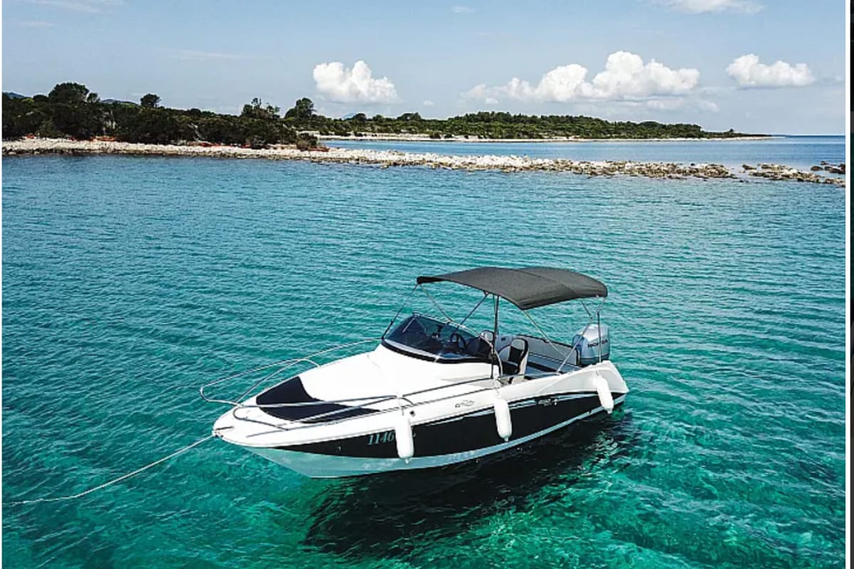 1238ML, a Galeon Galia 630 motorboat at Mali Lošinj, Croatia
