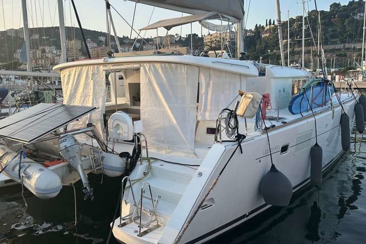 Exterior view of Branchia, a Lagoon 450 Fly catamaran at Naples, Italy