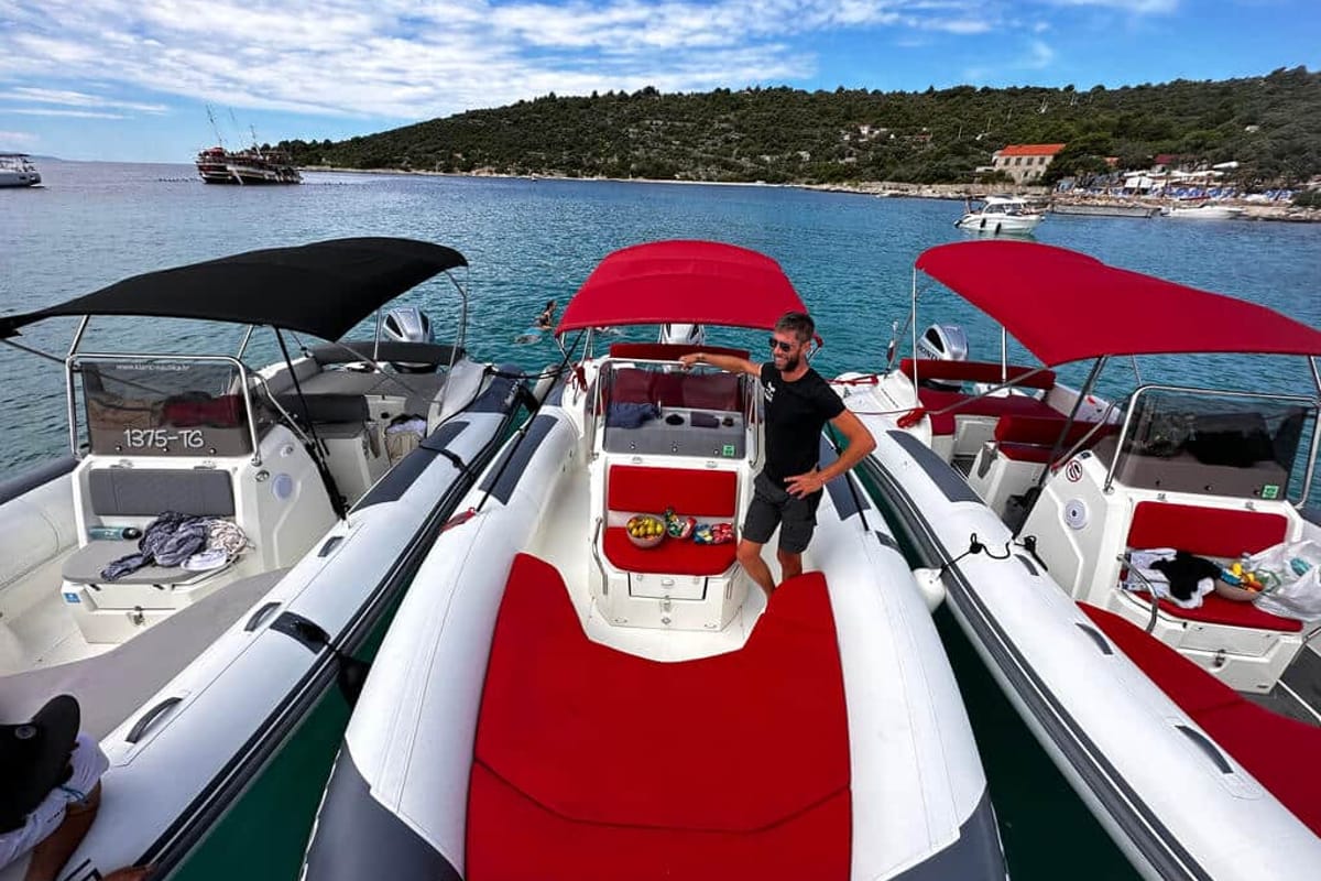 Deck of Marlin 790, a Marlin 790 Dynamic motorboat at Grad Trogir, Croatia