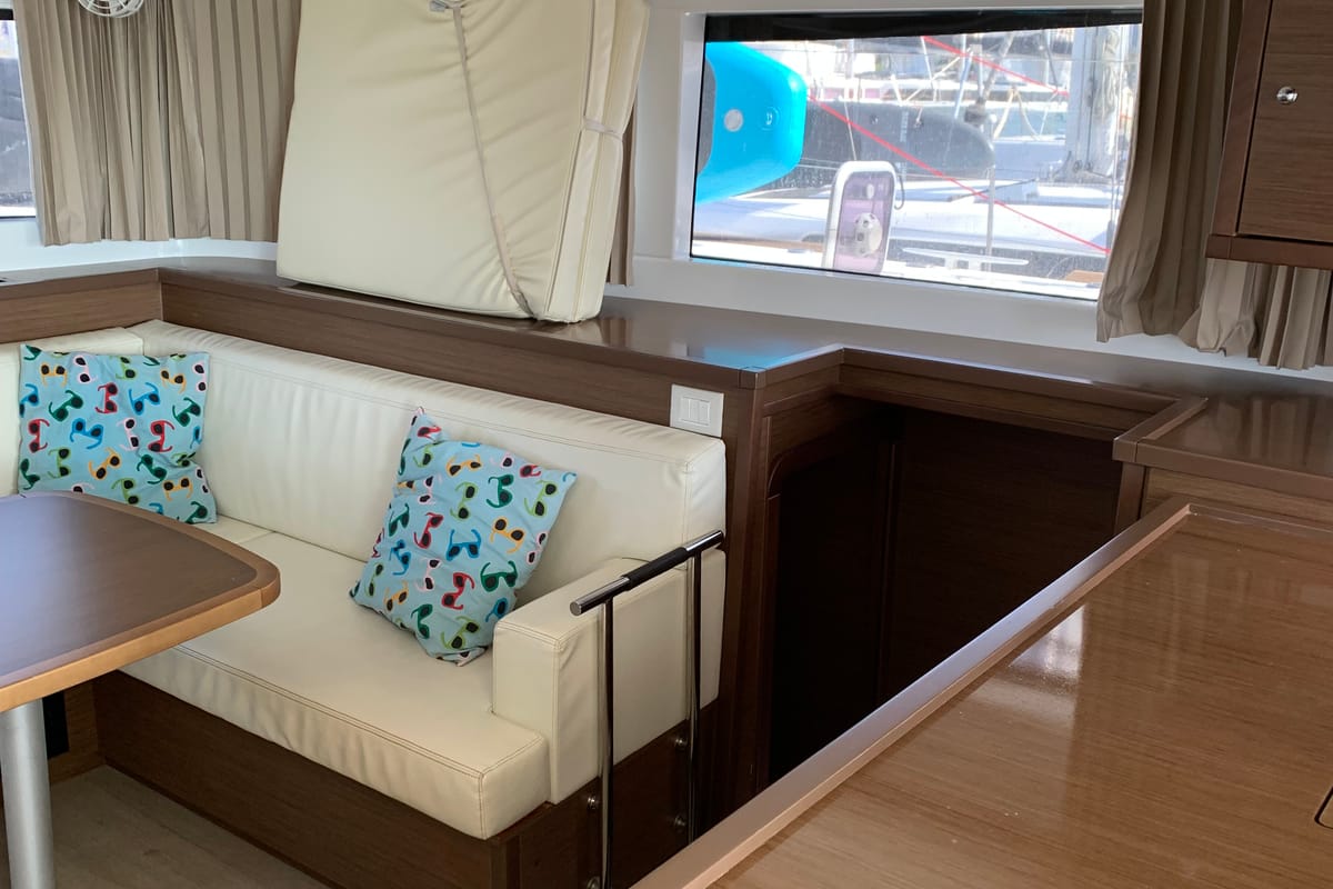 Salon of ALKISTIS, a Lagoon 450 Fly catamaran at Athens, Greece