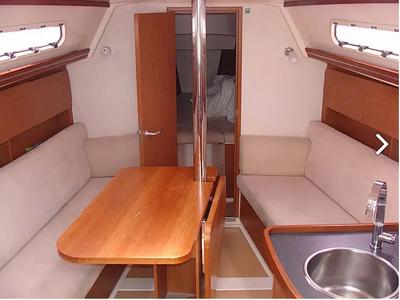 Salon of Af-H325, a Hanse Yachts Hanse 325 sailboat at Athens, Greece