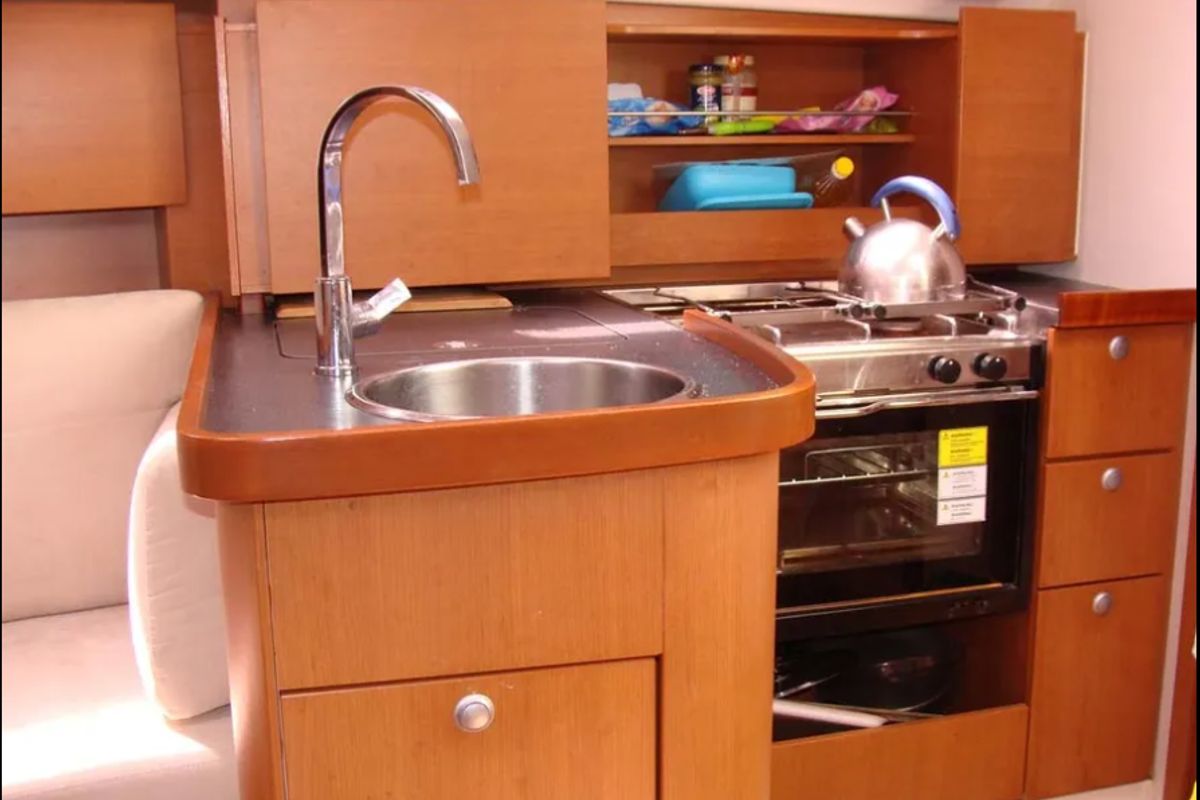 Galley of Af-H325, a Hanse Yachts Hanse 325 sailboat at Athens, Greece