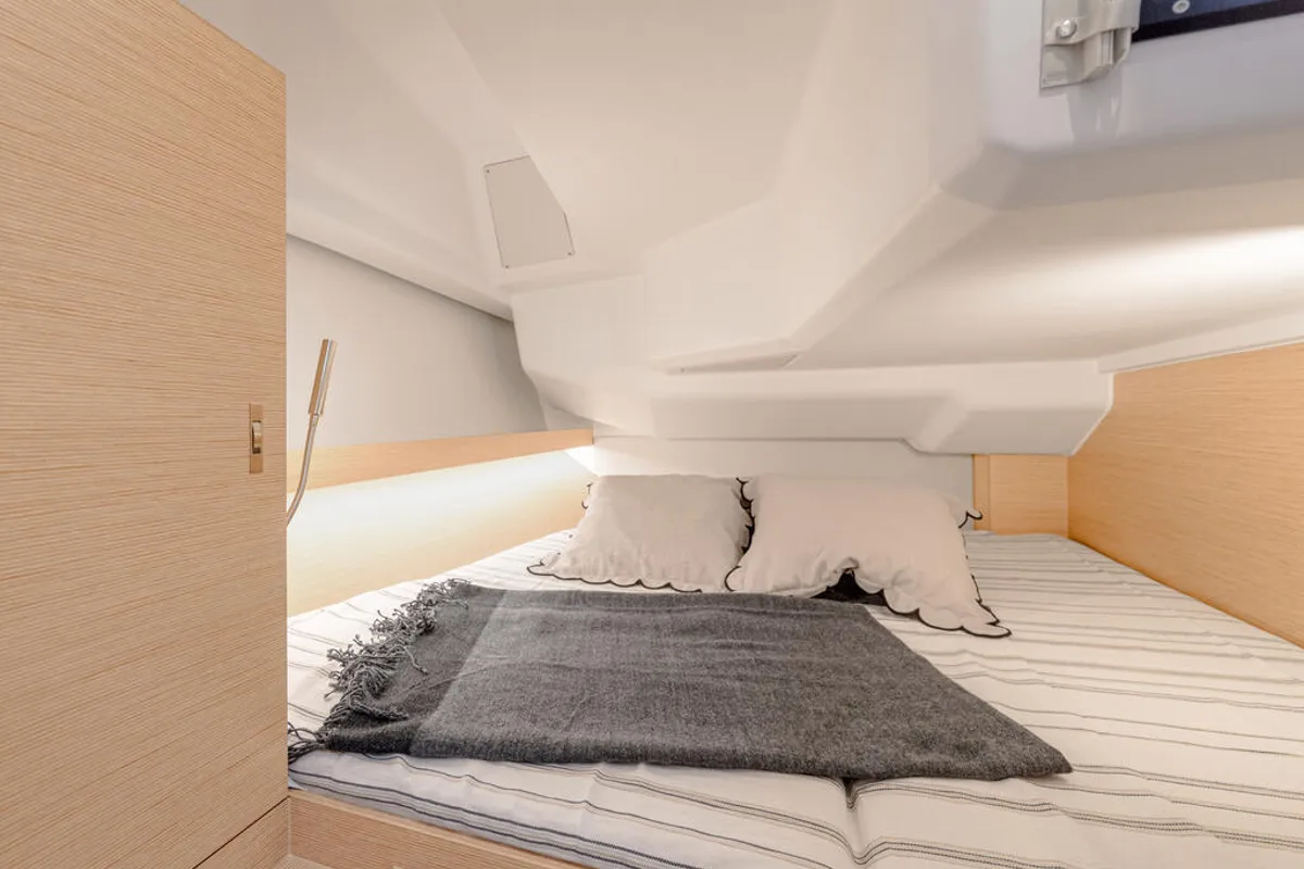 Cabin on Valentina, a Hanse Yachts Hanse 360 sailboat at Capo d'Orlando, Italy
