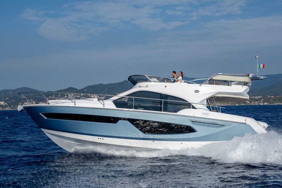 Exterior view of Noa, a Sessa Marine Sessa Fly 42 yacht at Općina Sukošan, Croatia