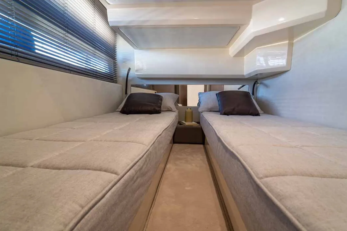 Cabin on Noa, a Sessa Marine Sessa Fly 42 yacht at Općina Sukošan, Croatia