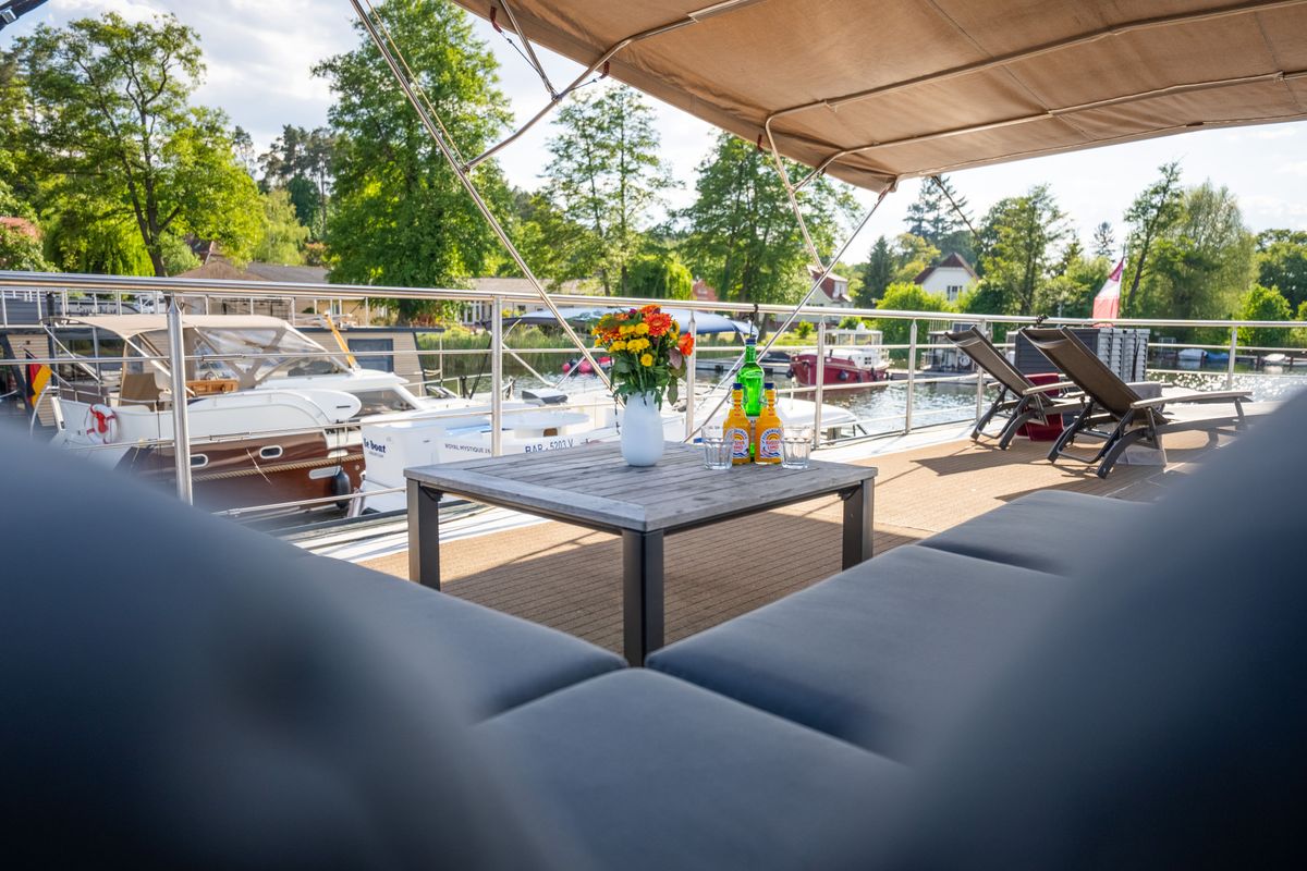 Deck of Brino, a Woma D13 motorboat at Fürstenberg/Havel, Germany