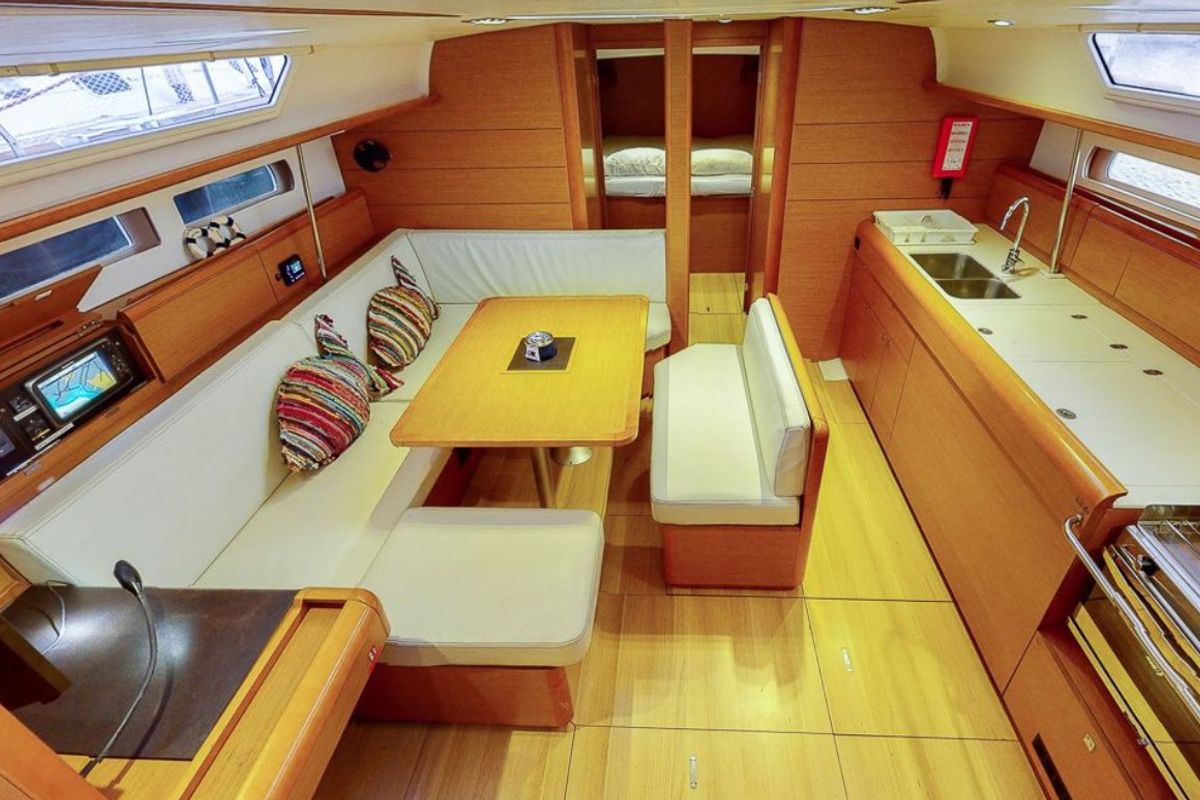 Salon of Haidi, a Jeanneau Sun Odyssey 469 sailboat at Athens, Greece