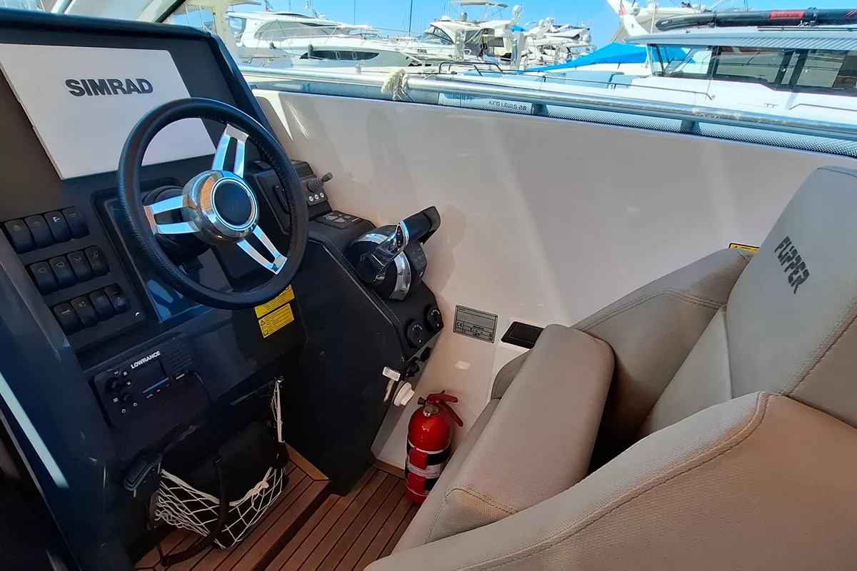 Cockpit of Moncia, a Nimbus Flipper 900 ST yacht at Općina Sukošan, Croatia