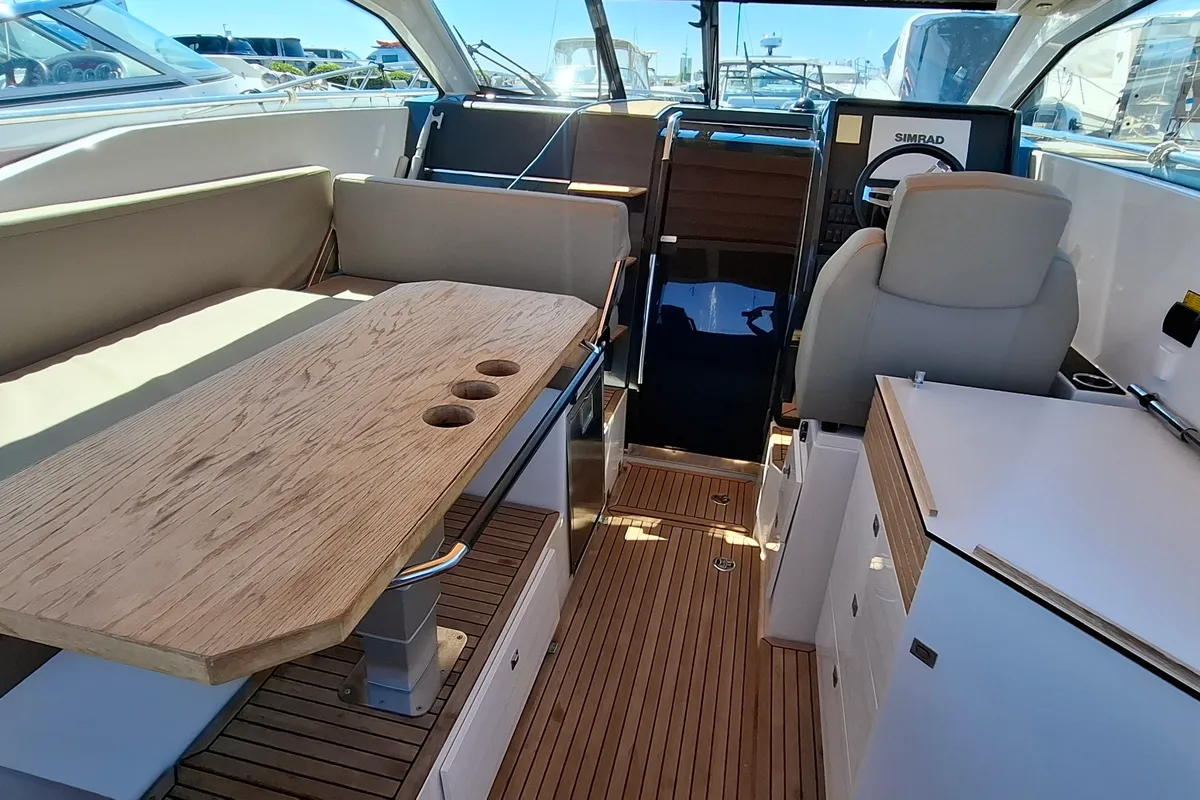 Deck of Moncia, a Nimbus Flipper 900 ST yacht at Općina Sukošan, Croatia