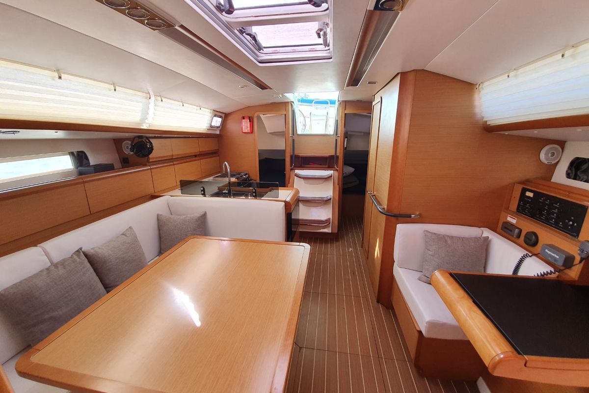 Salon of Malee, a Jeanneau Sun Odyssey 409 sailboat at Baan Salak Phet, Thailand