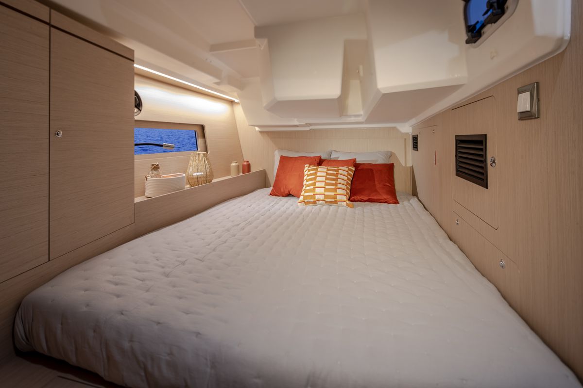 Cabin on Moorings 46.3 Club, a Beneteau Oceanis 46.1 sailboat at Marigot, France