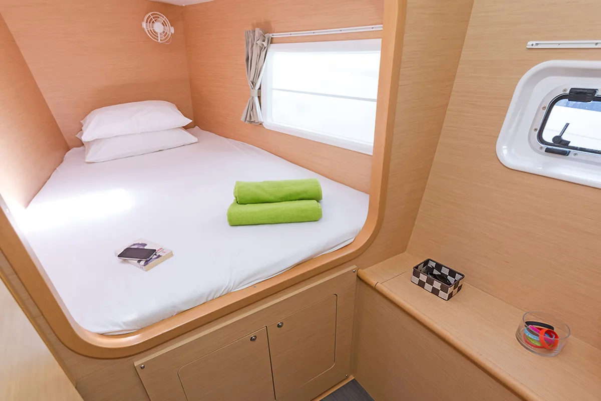 Cabin on Bellevue, a Lagoon 380 S2 catamaran at Lavreotiki Municipal Unit, Greece