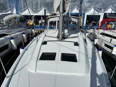 Deck of Tide Of Your Life, a Beneteau Oceanis 47 sailboat at Split, Croatia