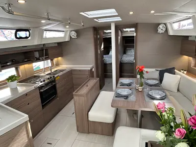 Salon of Tide Of Your Life, a Beneteau Oceanis 47 sailboat at Split, Croatia