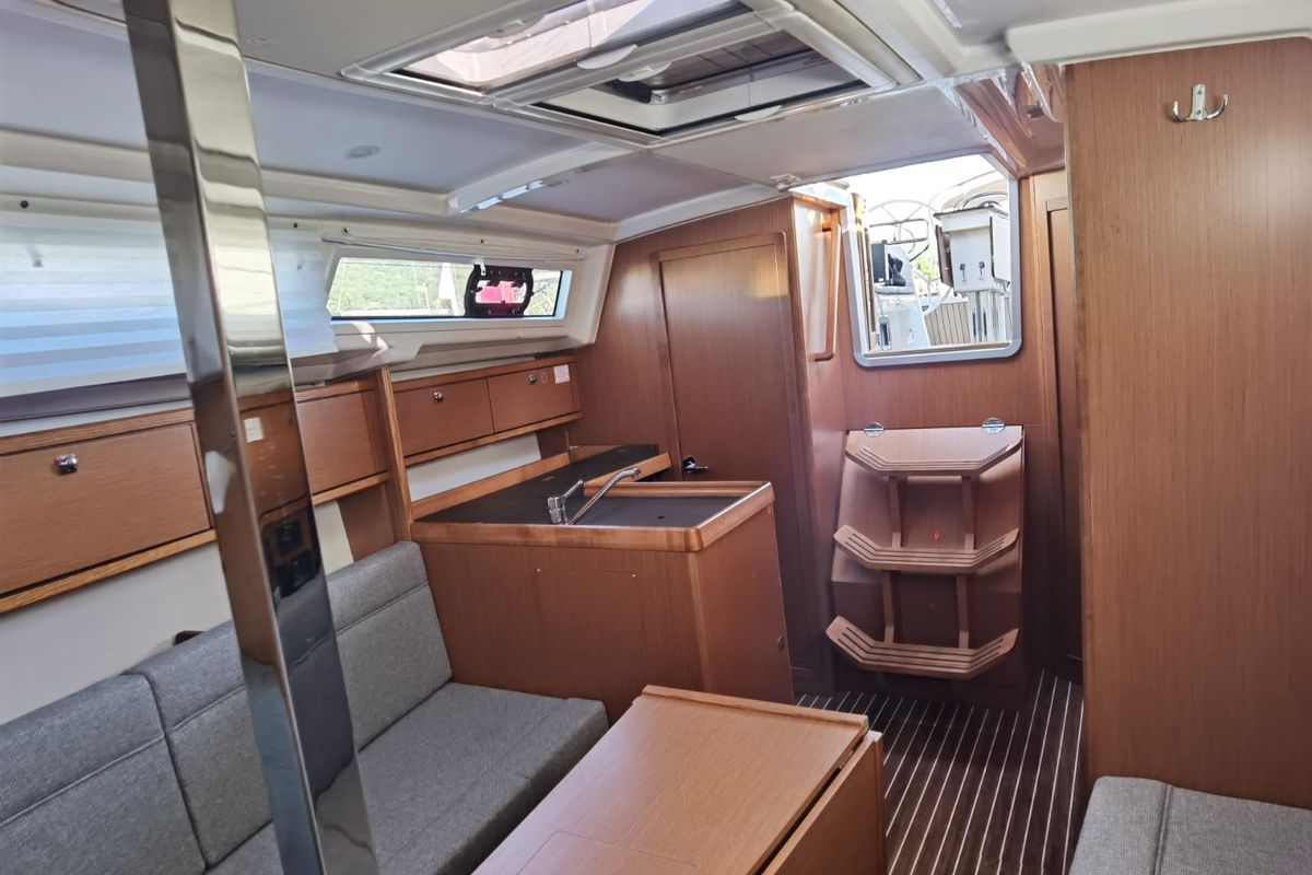 Salon of Happy, a Bavaria Cruiser 34 sailboat at Punat, Croatia