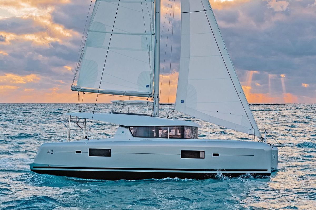 Head on White Pearl, a Lagoon 42 catamaran at Volos Municipality, Greece