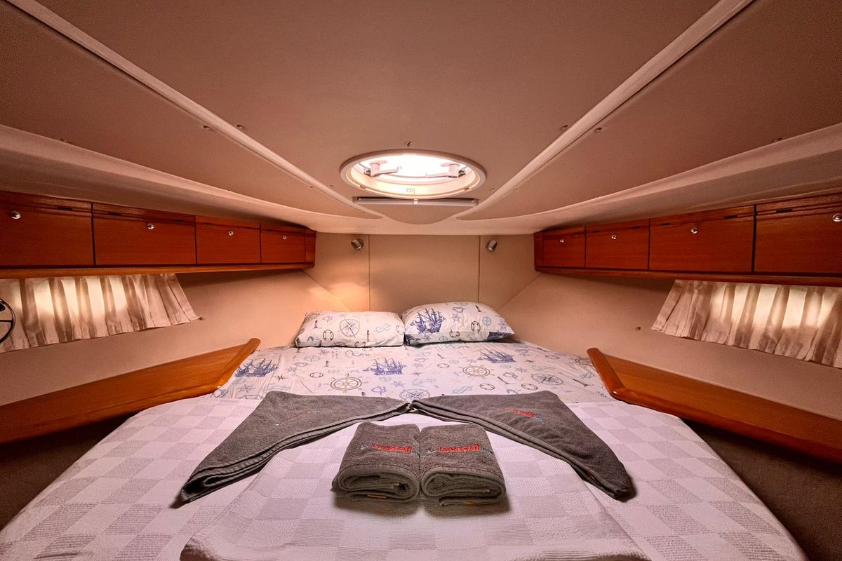 Cabin on Amigo, a Bavaria 37 Sport yacht at Fethiye, Turkey