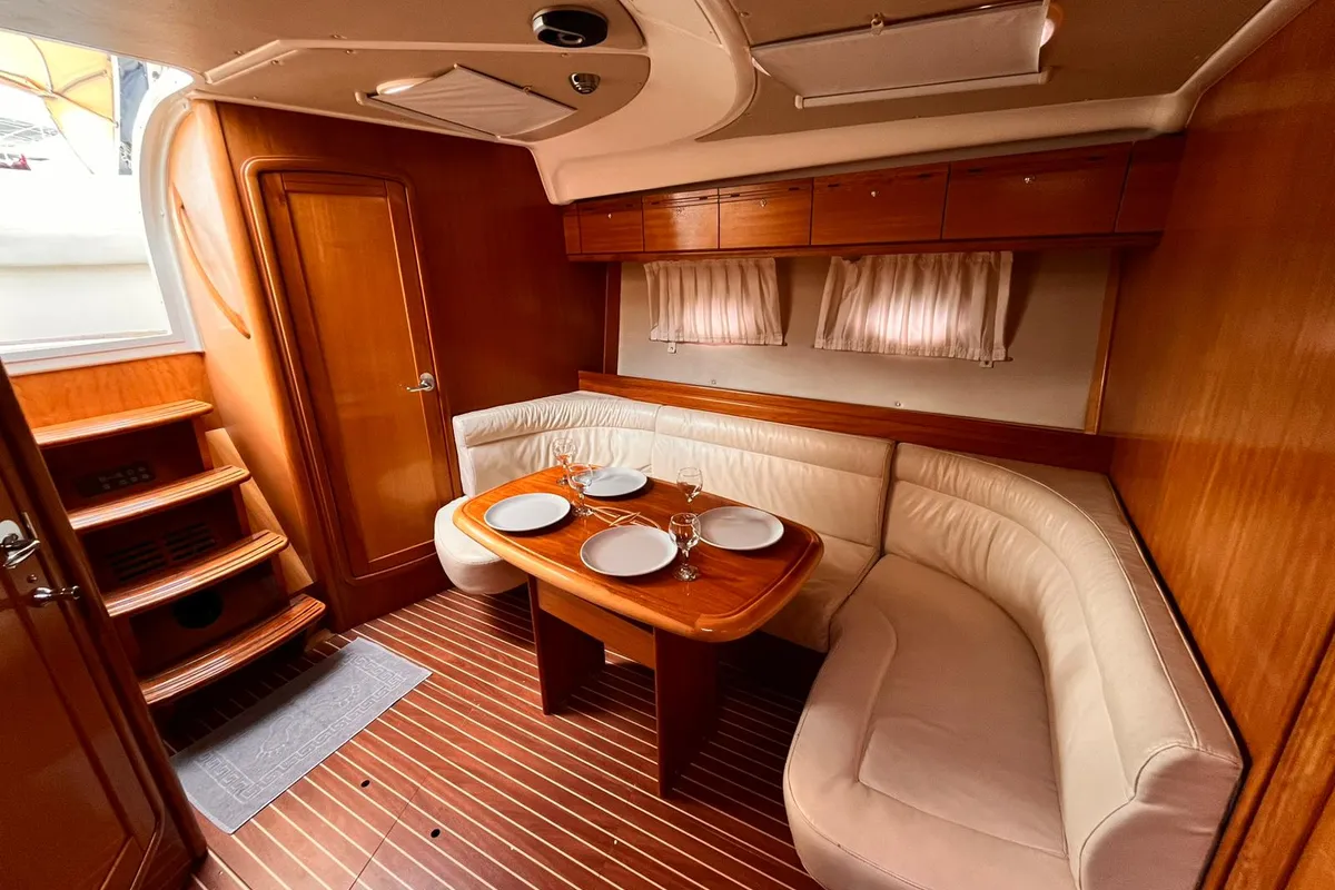 Salon of Amigo, a Bavaria 37 Sport yacht at Fethiye, Turkey