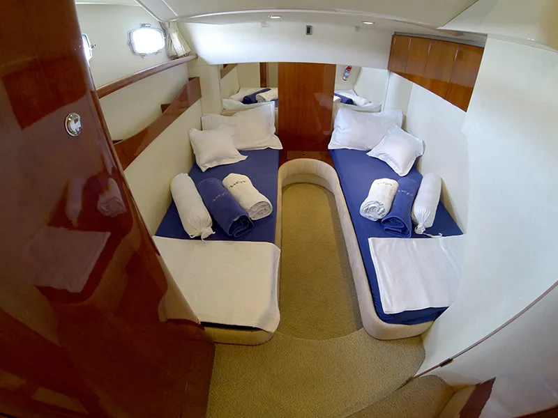 Cabin on Katrin, a Fairline Boats Fairline Targa 52 GT yacht at Grad Šibenik, Croatia