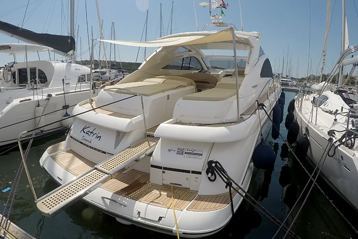 Exterior view of Katrin, a Fairline Boats Fairline Targa 52 GT yacht at Grad Šibenik, Croatia