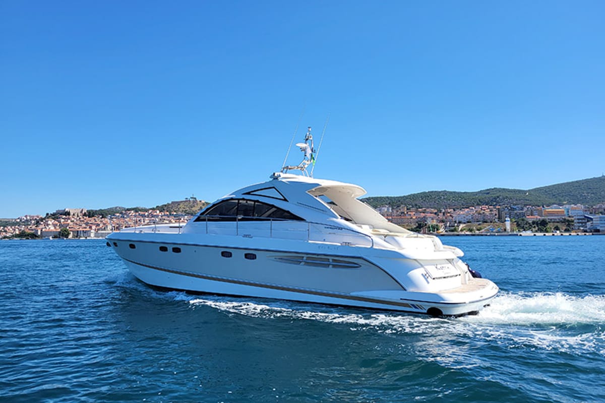 Exterior view of Katrin, a Fairline Boats Fairline Targa 52 GT yacht at Grad Šibenik, Croatia
