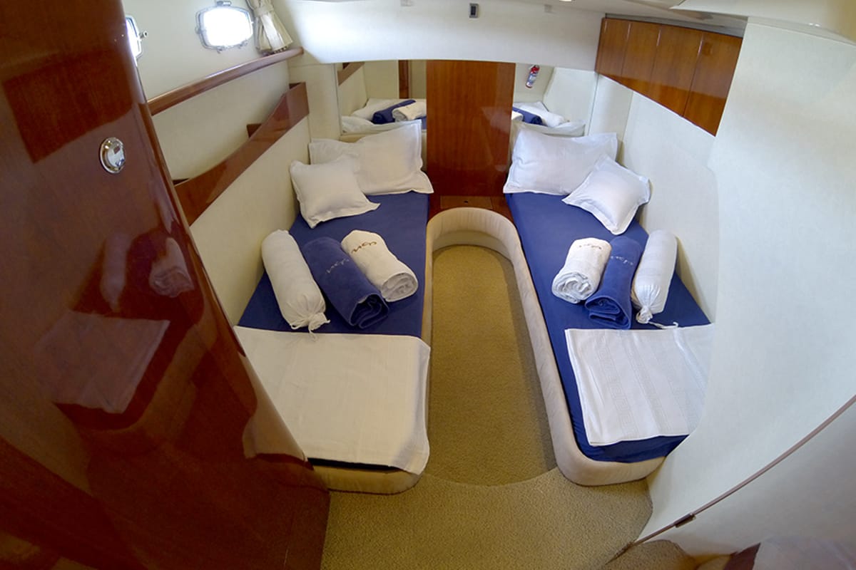 Cabin on Katrin, a Fairline Boats Fairline Targa 52 GT yacht at Grad Šibenik, Croatia
