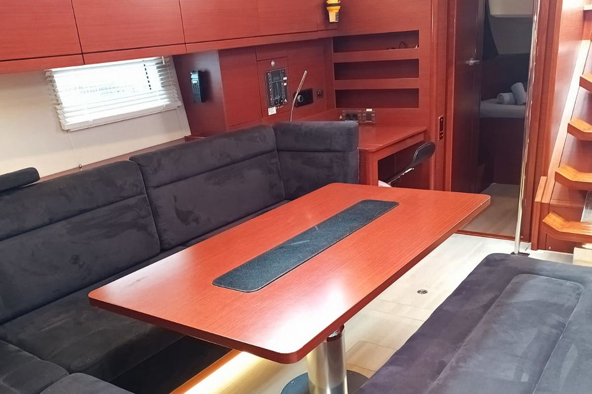Salon of Quantum Wave, a Hanse Yachts Hanse 508 sailboat at Preveza, Greece