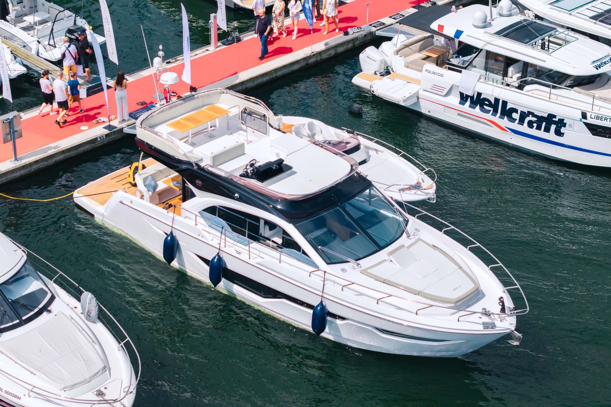Exterior view of Supernova, a Sessa Marine Sessa F48 yacht at Općina Sukošan, Croatia