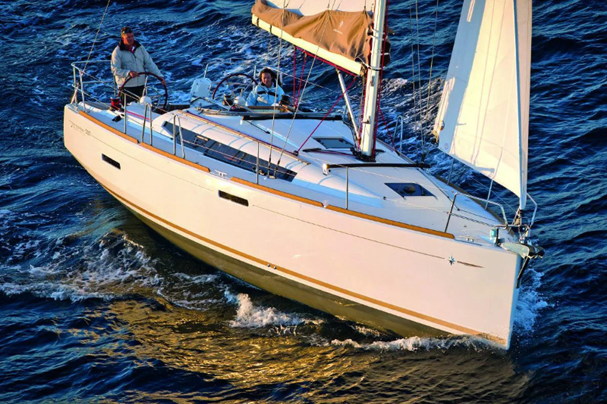 Exterior view of Star Fish, a Jeanneau Sun Odyssey 389 sailboat at Propriano, France
