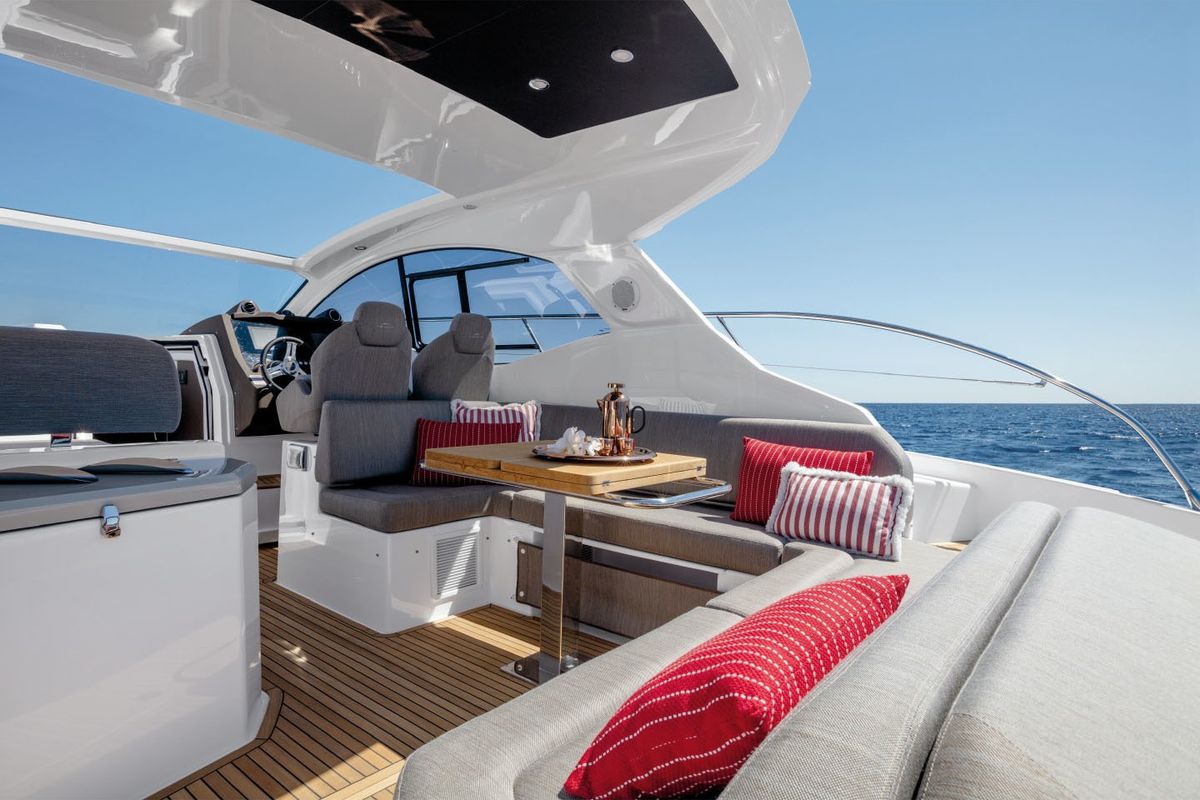 Deck of Don't Tell Mama, a Azimut Atlantis 45 motorboat at Castellammare di Stabia, Italy