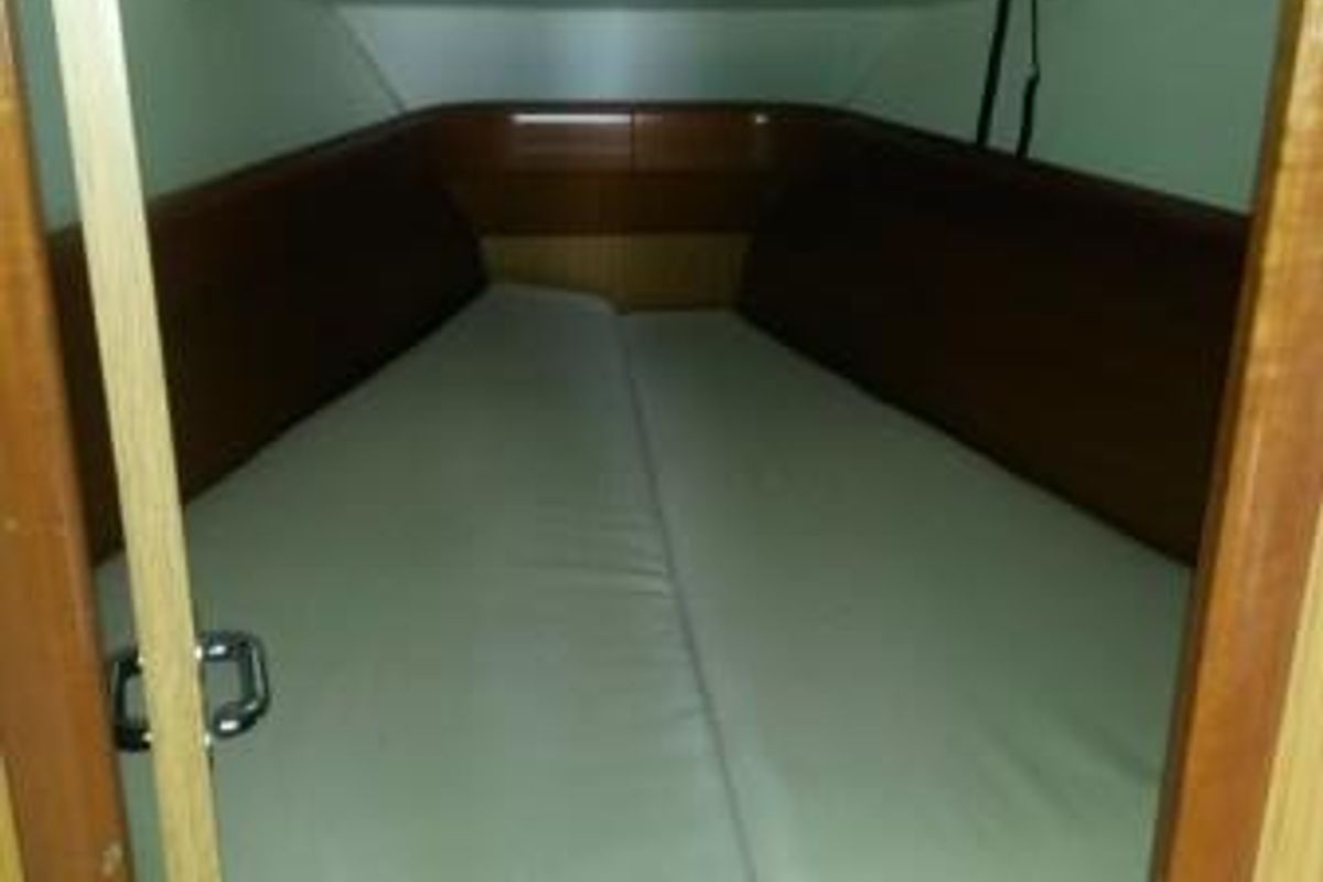 Cabin on Catrina, a Jeanneau Sun Odyssey 36i sailboat at Municipal Unit of Elefsina, Greece