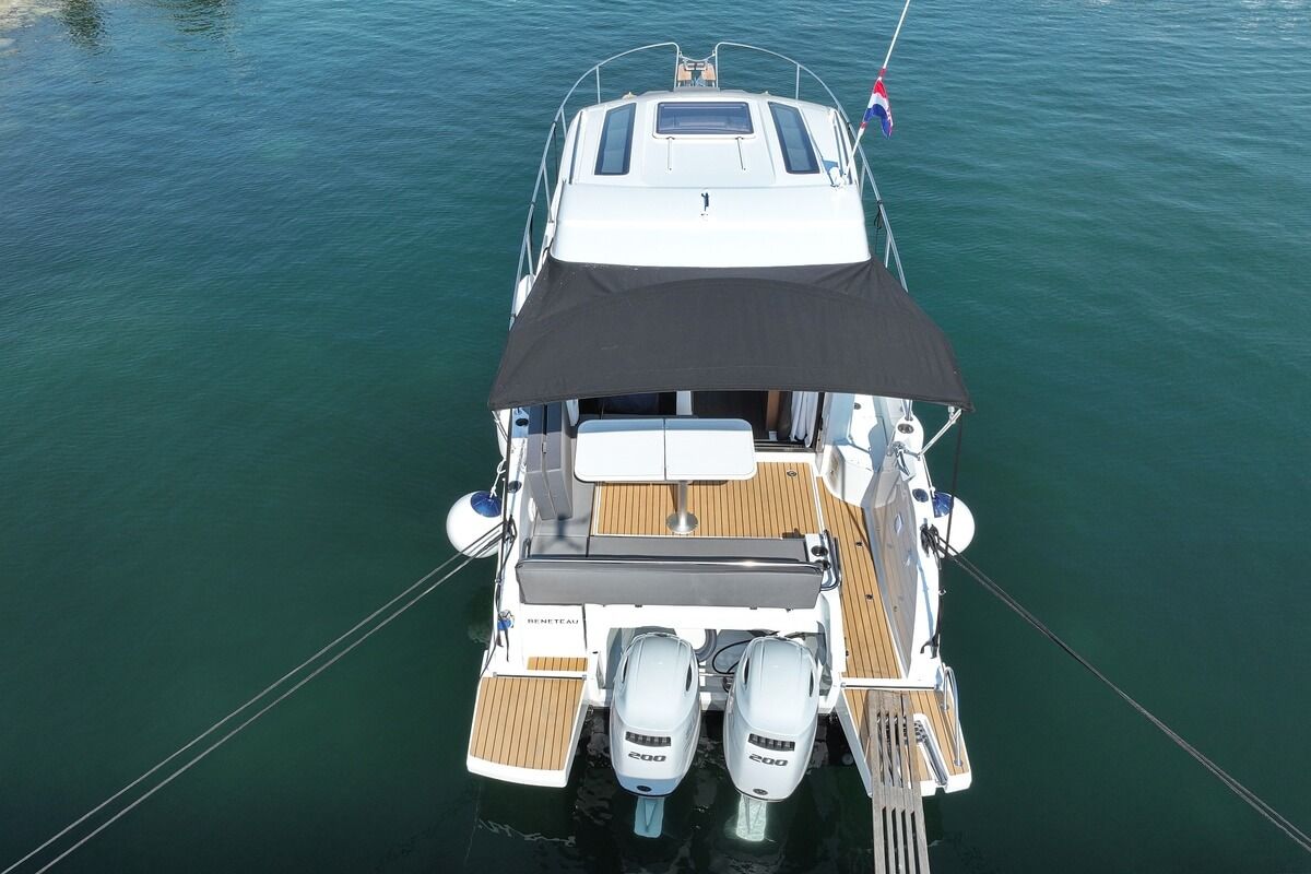 Exterior view of Freeya, a Beneteau Antares 9 OB motorboat at Grad Biograd na Moru, Croatia