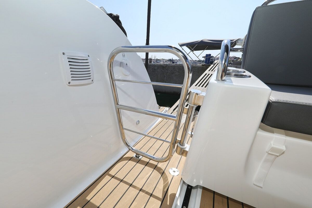 Deck of Freeya, a Beneteau Antares 9 OB motorboat at Grad Biograd na Moru, Croatia