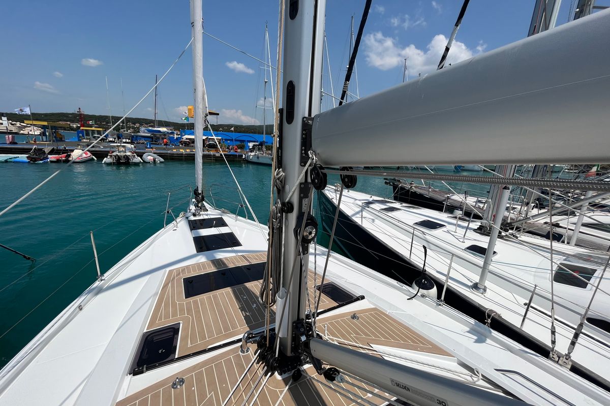 Deck of Time Off, a Hanse Yachts Hanse 460 sailboat at Rosignano Solvay, Italy