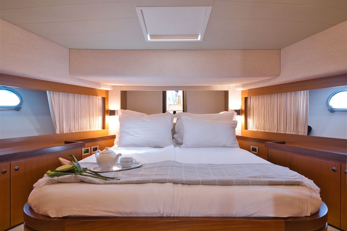 Cabin on Dominique, a Ferretti 681 yacht at Zadar, Croatia