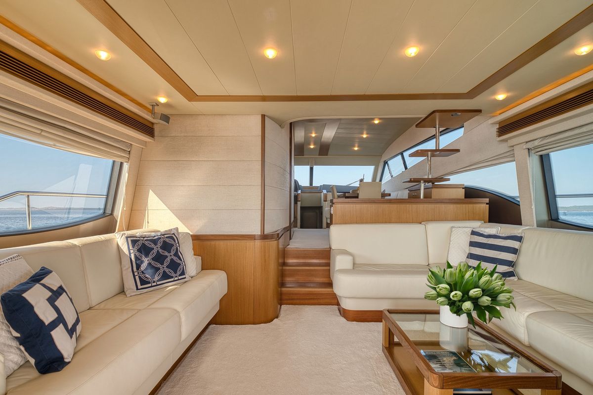 Salon of Dominique, a Ferretti 681 yacht at Zadar, Croatia