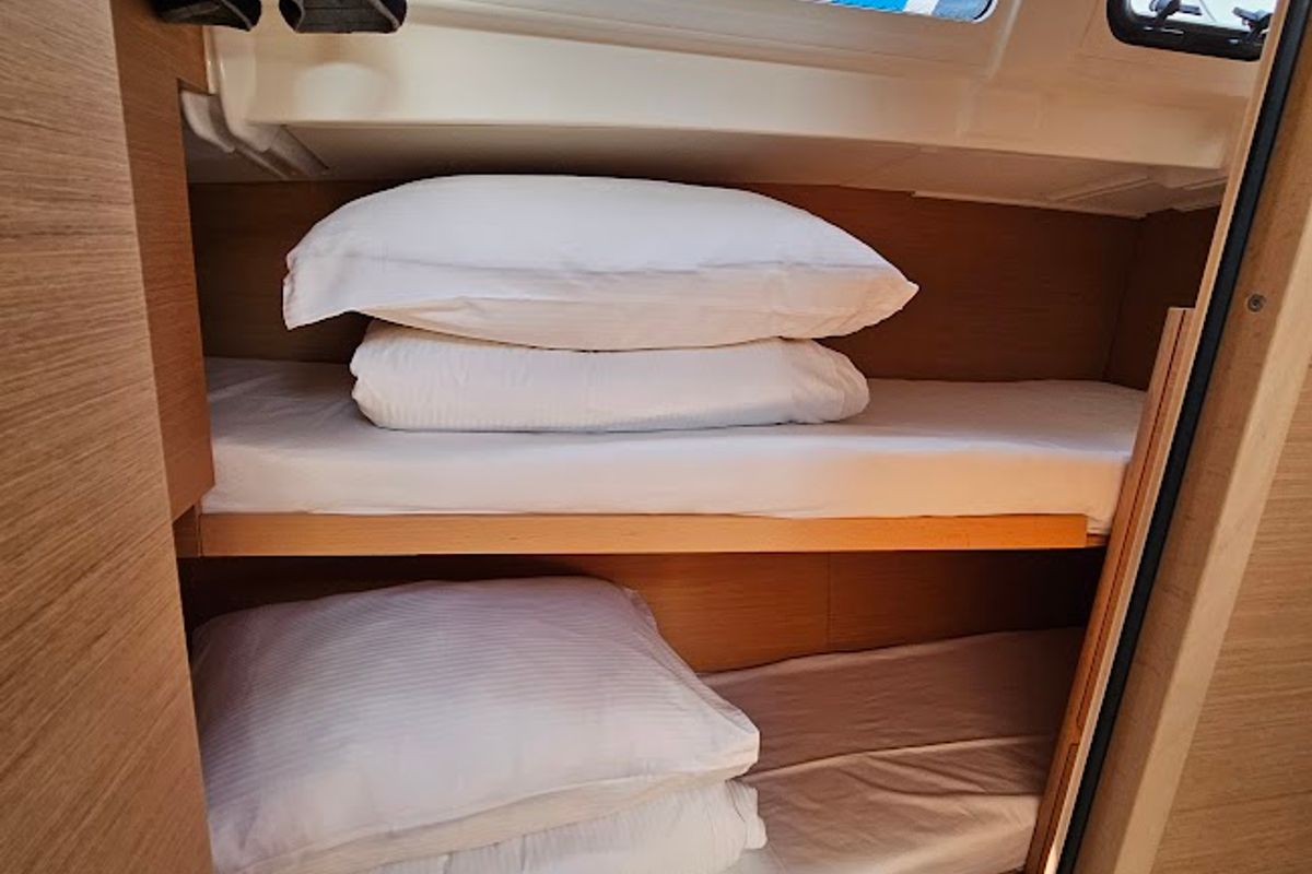 Cabin on Luna, a Jeanneau Sun Odyssey 490 sailboat at Grad Biograd na Moru, Croatia