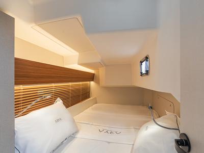 Floor plan of Black Pearl, a Gulet x-reuse sailboat at Piraeus, Greece