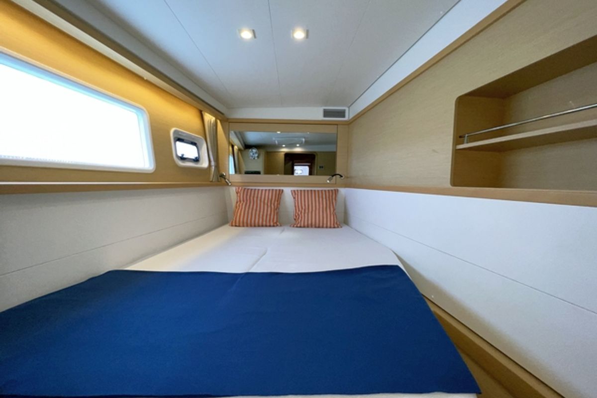 Cabin on Mariano, a Lagoon 450 Fly catamaran at Cienfuegos, Cuba