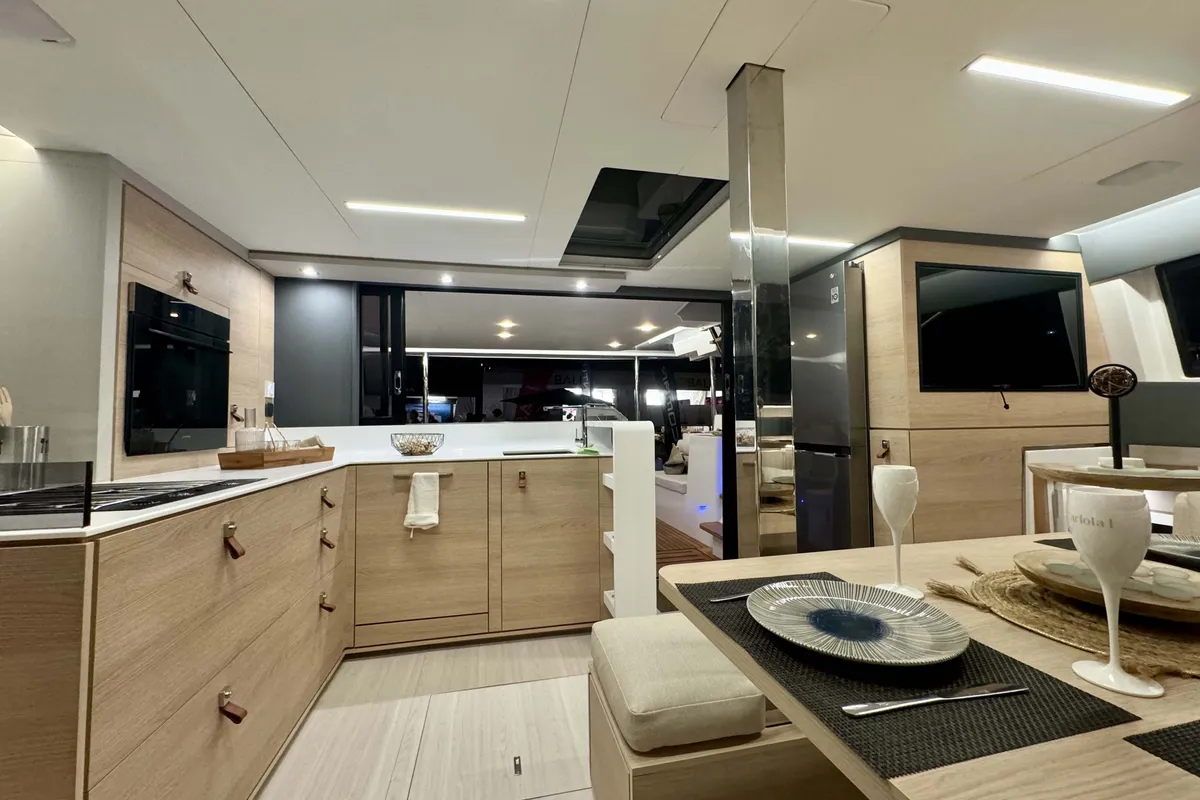 Carlota I, a Aventura Catamarans Aventura 45 catamaran at Grimaud, France