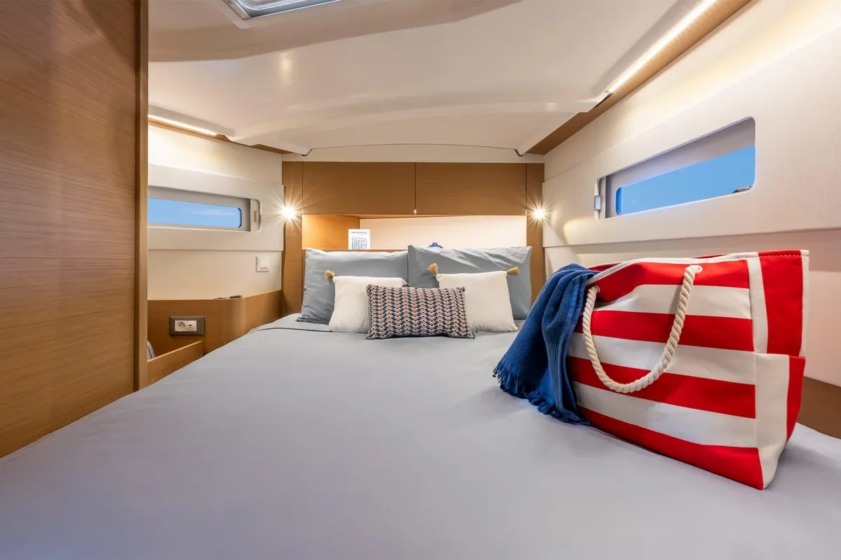 Cabin on Stariel, a Jeanneau Sun Odyssey 415 sailboat at Grad Opatija, Croatia