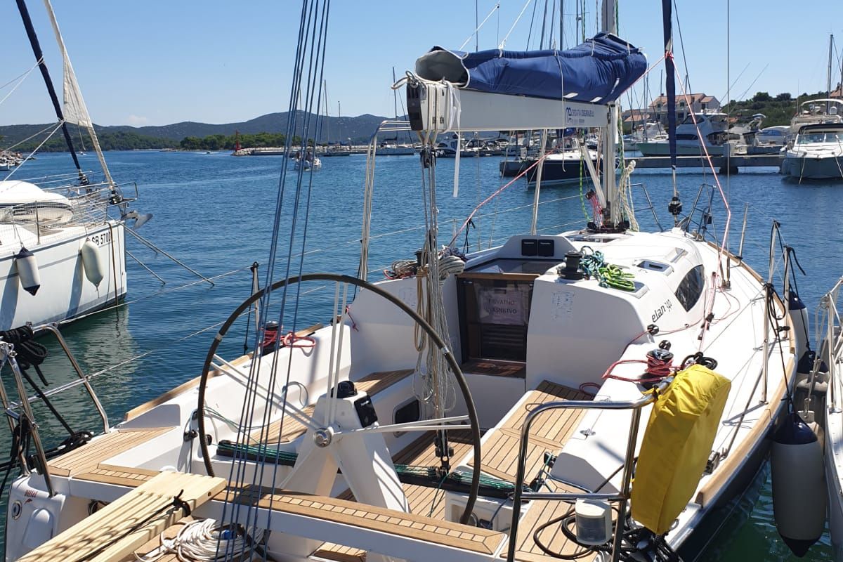 Cockpit of Miri, a Elan 340 sailboat at Općina Sveti Filip i Jakov, Croatia