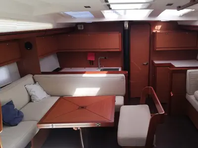 Salon of WARRIORS TALE, a Dufour 520 Grand Large sailboat at Kalkara, Malta