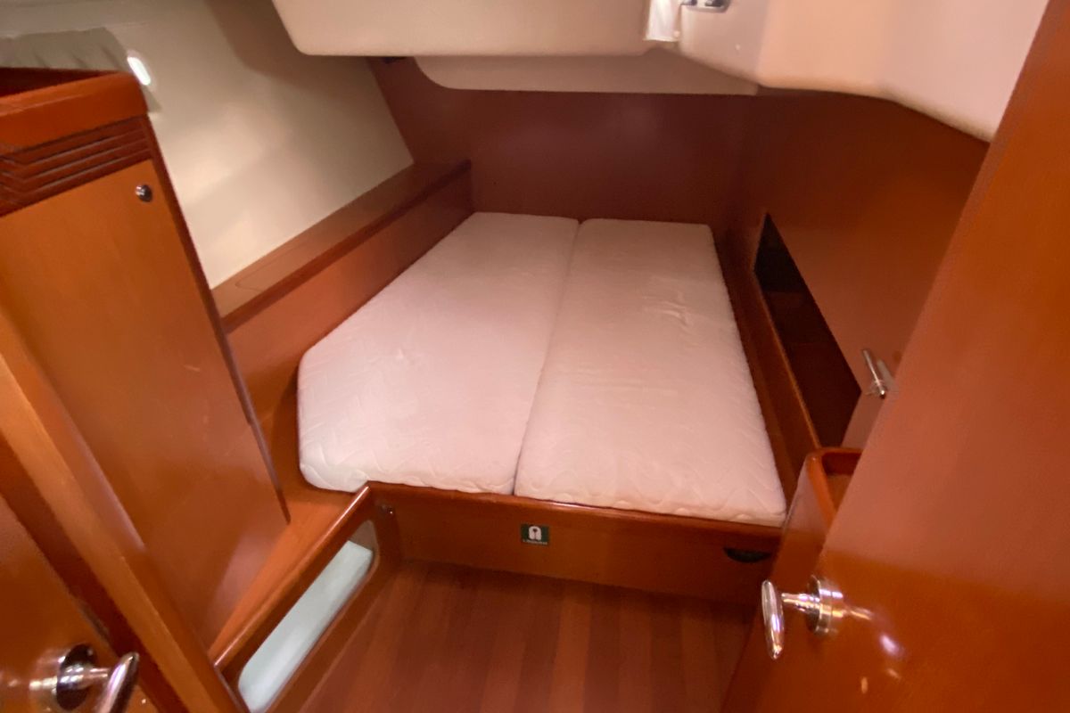 Cabin on Valasia, a Beneteau Oceanis 54 sailboat at Municipal Unit of Elefsina, Greece