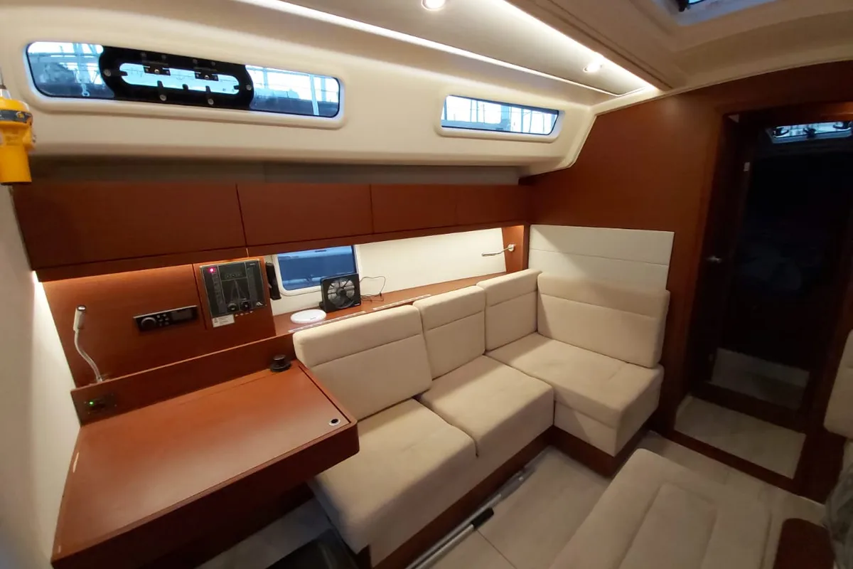 Salon of Astrea, a Hanse Yachts Hanse 458 sailboat at Lavreotiki Municipal Unit, Greece