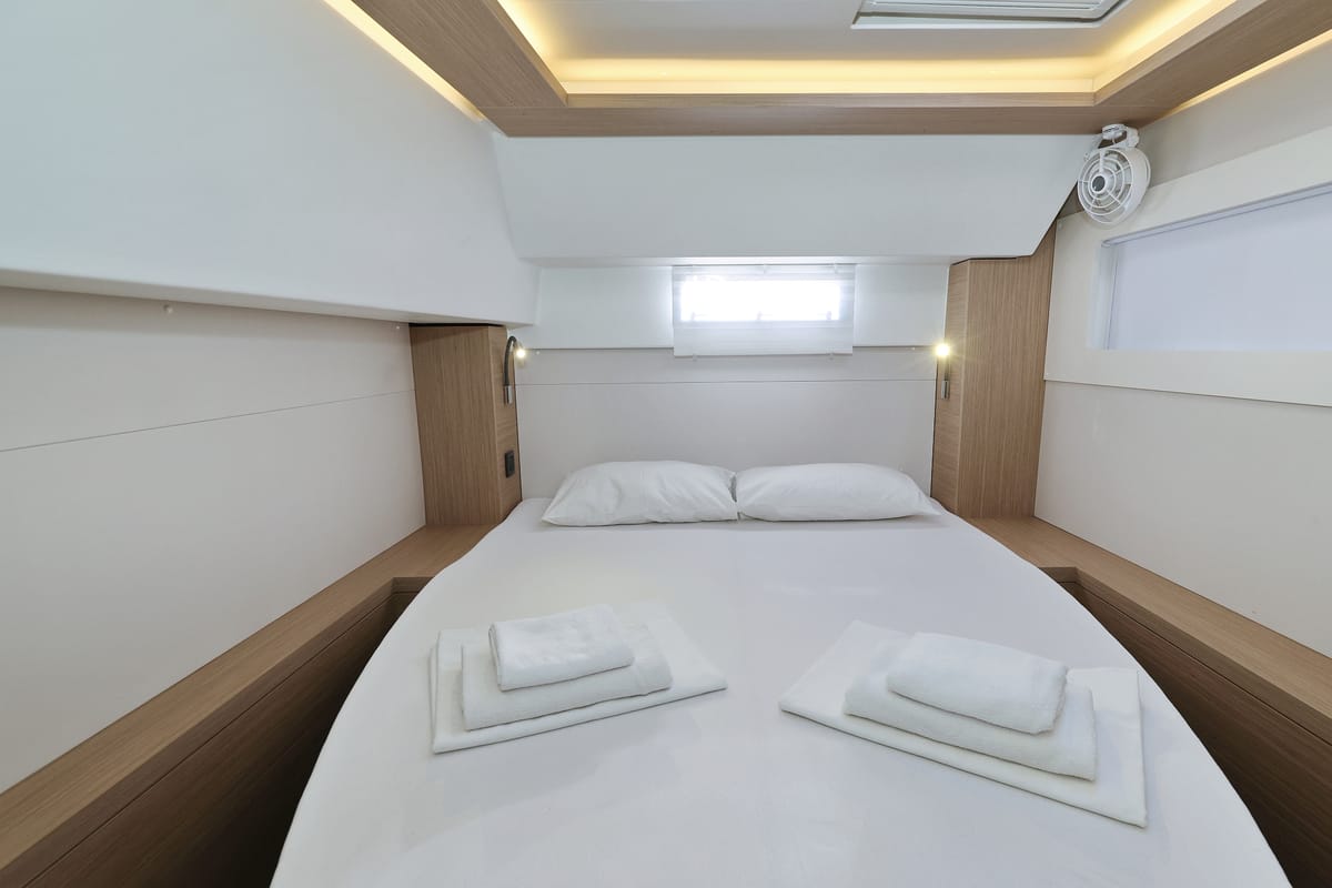 Cabin on Ship Happens, a Lagoon 46 catamaran at Općina Sukošan, Croatia