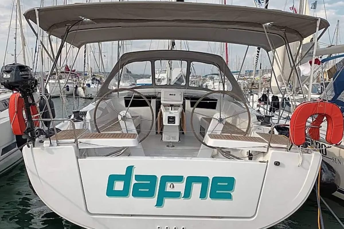Exterior view of Dafne, a Hanse Yachts Hanse 418 sailboat at Municipal Unit of Lefkada, Greece