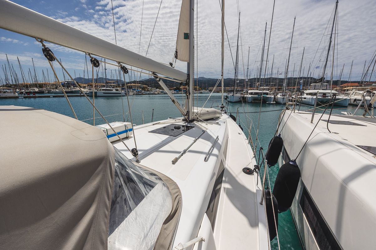 Deck of Dafne, a Hanse Yachts Hanse 418 sailboat at Municipal Unit of Lefkada, Greece